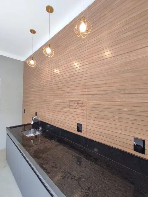 Casa com 3 quartos à venda, 150m2 em Residencial Solar dos Ataídes 2ª Etapa, Rio Verde - GO - imagem 3 Foto 3 de Casa com 3 quartos à venda, 150m2 em Residencial Solar dos Ataídes 2ª Etapa, Rio Verde - GO