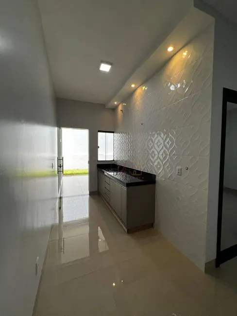 Casa com 3 quartos à venda, 150m2 em Residencial Gameleira II, Rio Verde - GO - imagem 5 Foto 5 de Casa com 3 quartos à venda, 150m2 em Residencial Gameleira II, Rio Verde - GO