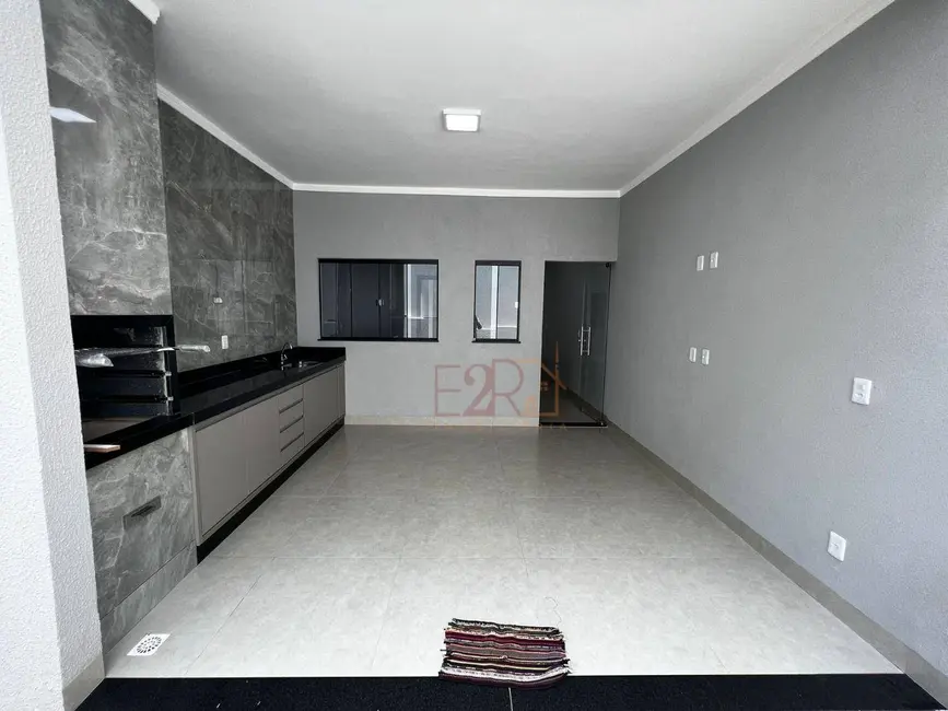 Casa com 3 quartos à venda, 150m2 em Residencial Gameleira II, Rio Verde - GO - imagem 8 Foto 8 de Casa com 3 quartos à venda, 150m2 em Residencial Gameleira II, Rio Verde - GO