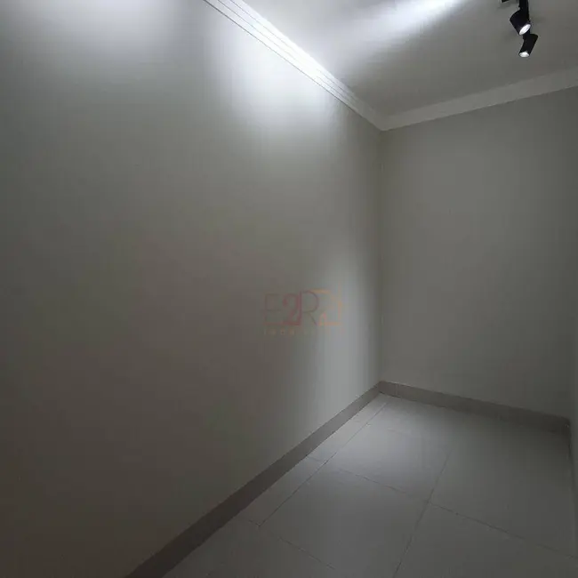 Casa com 2 quartos à venda, 160m2 em Parque dos Jatobás, Rio Verde - GO - imagem 9 Foto 9 de Casa com 2 quartos à venda, 160m2 em Parque dos Jatobás, Rio Verde - GO