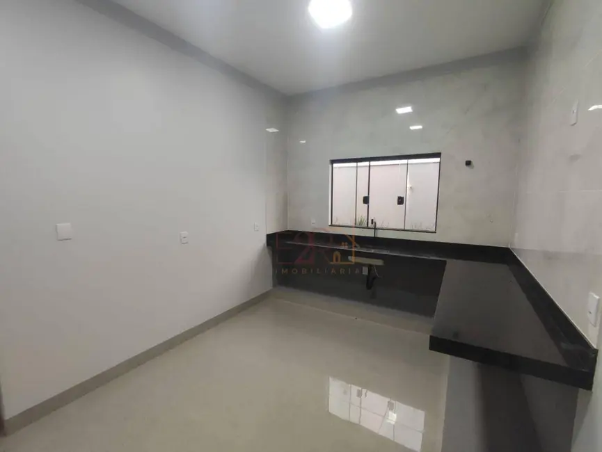 Foto 3 de Casa com 3 quartos à venda, 190m2 em Residencial Solar dos Ataídes 2ª Etapa, Rio Verde - GO