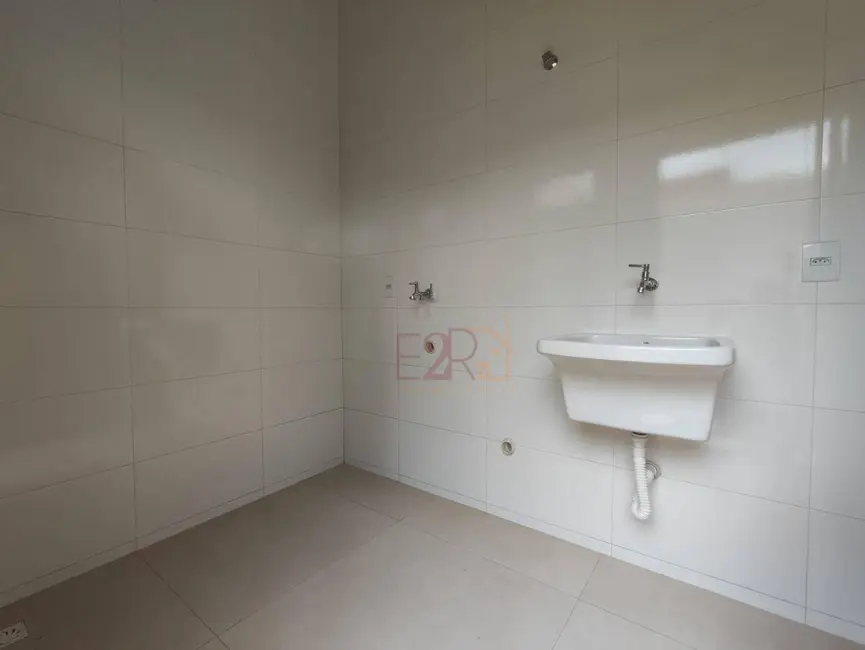 Casa com 3 quartos à venda, 180m2 em Residencial Solar dos Ataídes 2ª Etapa, Rio Verde - GO - imagem 6 Foto 6 de Casa com 3 quartos à venda, 180m2 em Residencial Solar dos Ataídes 2ª Etapa, Rio Verde - GO