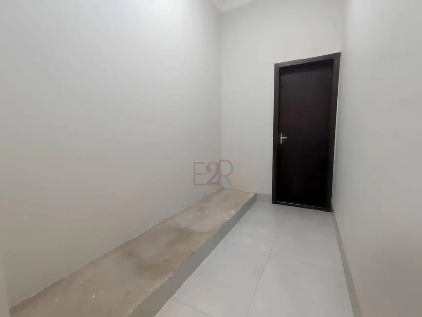 Casa com 3 quartos à venda, 180m2 em Residencial Solar dos Ataídes 2ª Etapa, Rio Verde - GO - imagem 9 Foto 9 de Casa com 3 quartos à venda, 180m2 em Residencial Solar dos Ataídes 2ª Etapa, Rio Verde - GO