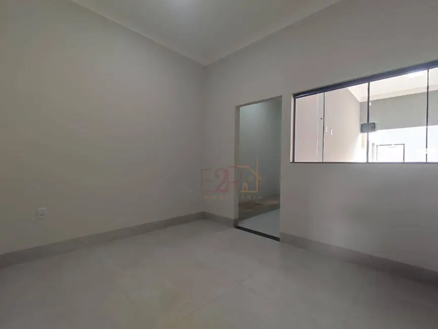 Casa com 3 quartos à venda, 180m2 em Residencial Solar dos Ataídes 2ª Etapa, Rio Verde - GO - imagem 8 Foto 8 de Casa com 3 quartos à venda, 180m2 em Residencial Solar dos Ataídes 2ª Etapa, Rio Verde - GO