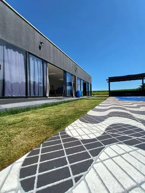 Chácara com 3 quartos à venda, 1820m2 em Setor Morada do Sol, Rio Verde - GO - imagem 3 Foto 3 de Chácara com 3 quartos à venda, 1820m2 em Setor Morada do Sol, Rio Verde - GO