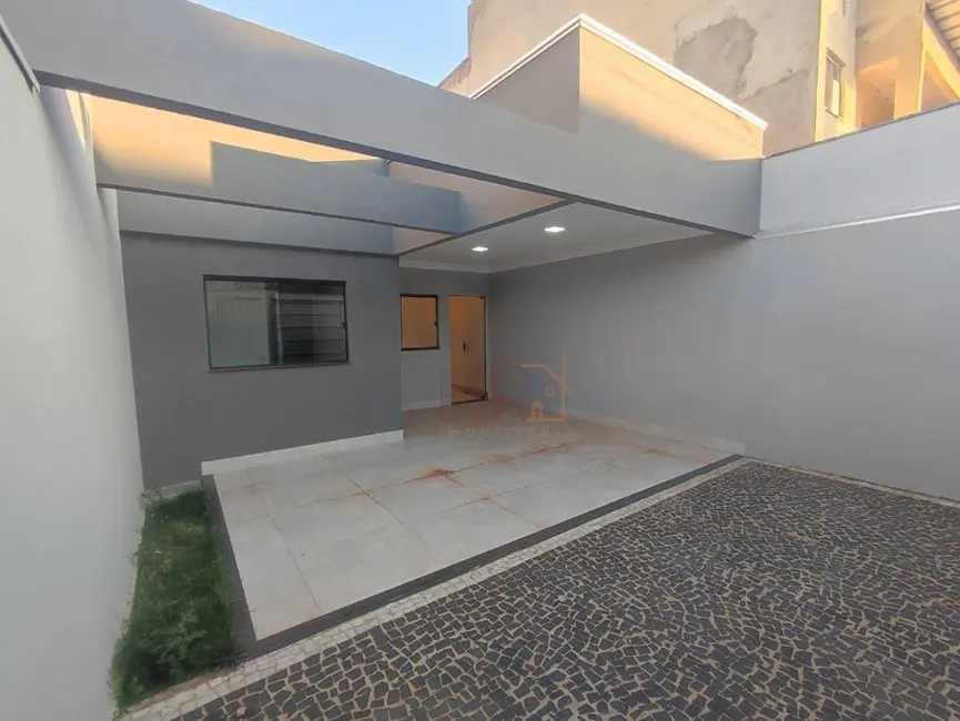 Foto 2 de Casa com 3 quartos à venda, 150m2 em Residencial Solar dos Ataídes 2ª Etapa, Rio Verde - GO