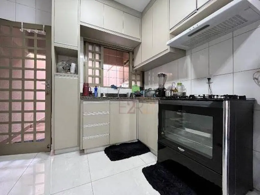 Casa com 5 quartos à venda, 386m2 em Residencial Tocantins, Rio Verde - GO - imagem 7 Foto 7 de Casa com 5 quartos à venda, 386m2 em Residencial Tocantins, Rio Verde - GO