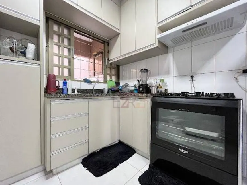 Casa com 5 quartos à venda, 386m2 em Residencial Tocantins, Rio Verde - GO - imagem 8 Foto 8 de Casa com 5 quartos à venda, 386m2 em Residencial Tocantins, Rio Verde - GO