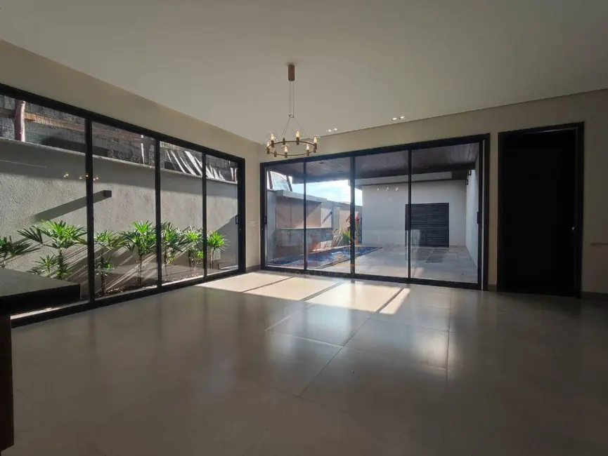 Casa de Condomínio com 3 quartos à venda, 405m2 em Rio Verde - GO - imagem 7 Foto 7 de Casa de Condomínio com 3 quartos à venda, 405m2 em Rio Verde - GO