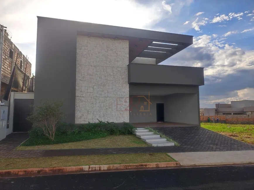 Casa de Condomínio com 3 quartos à venda, 405m2 em Rio Verde - GO - imagem 1 Foto 1 de Casa de Condomínio com 3 quartos à venda, 405m2 em Rio Verde - GO
