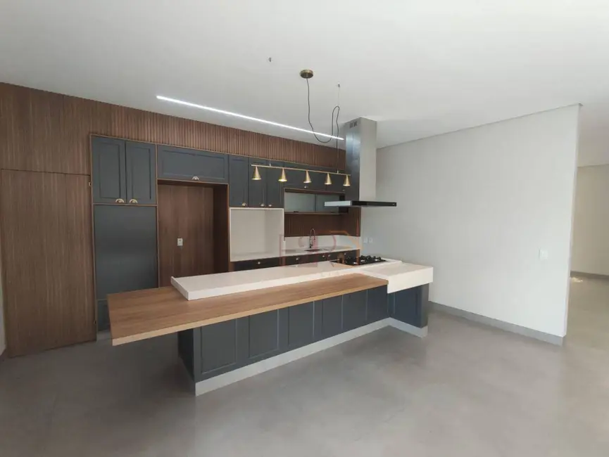 Casa de Condomínio com 3 quartos à venda, 405m2 em Rio Verde - GO - imagem 6 Foto 6 de Casa de Condomínio com 3 quartos à venda, 405m2 em Rio Verde - GO