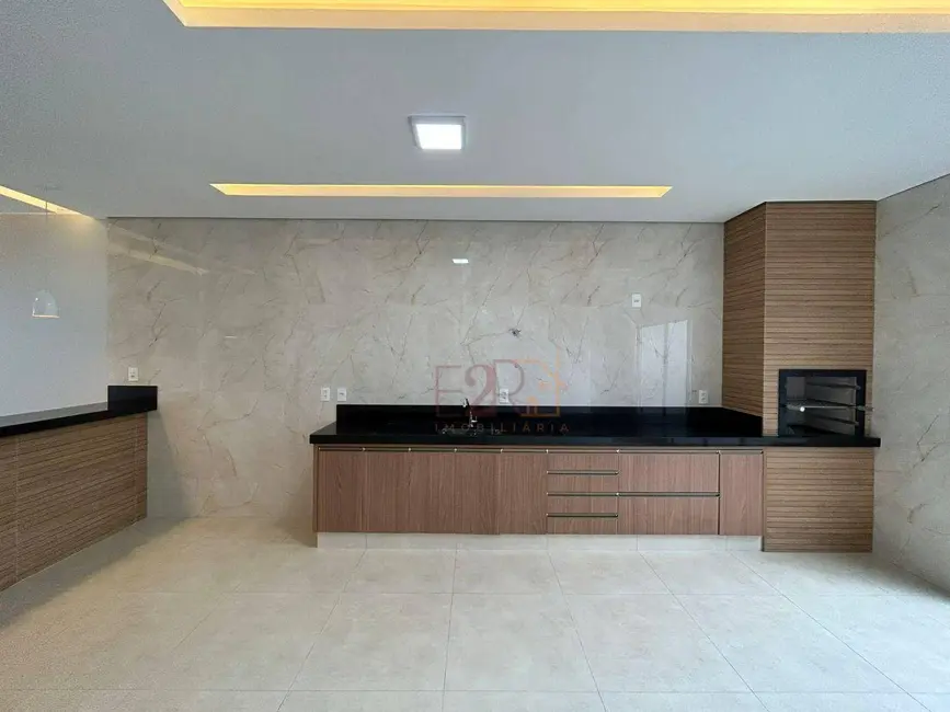 Casa com 3 quartos à venda, 360m2 em Parque Solar do Agreste B, Rio Verde - GO - imagem 7 Foto 7 de Casa com 3 quartos à venda, 360m2 em Parque Solar do Agreste B, Rio Verde - GO