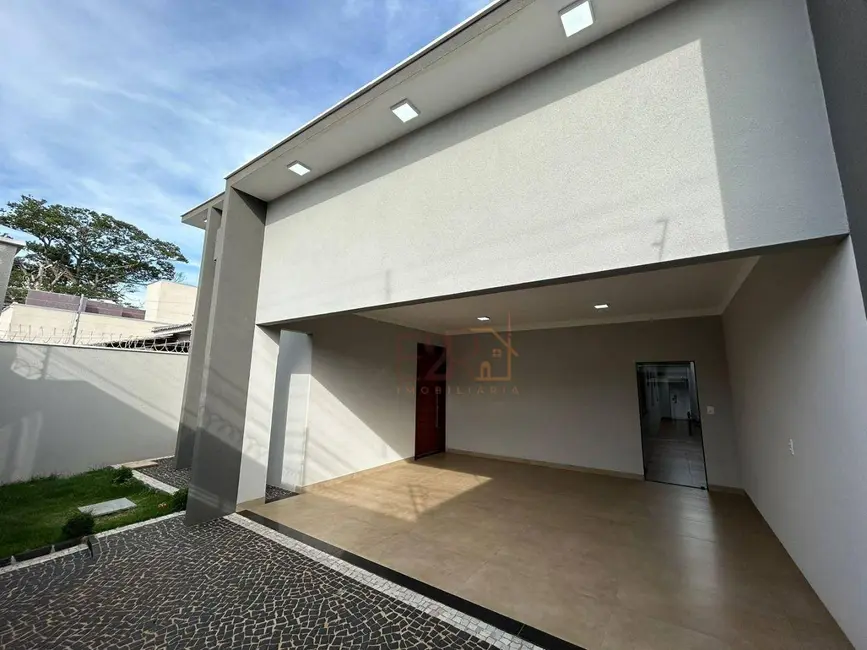 Casa com 3 quartos à venda, 360m2 em Parque Solar do Agreste B, Rio Verde - GO - imagem 2 Foto 2 de Casa com 3 quartos à venda, 360m2 em Parque Solar do Agreste B, Rio Verde - GO