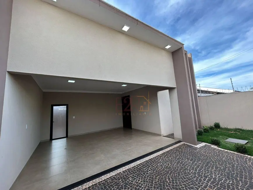 Foto 1 de Casa com 3 quartos à venda, 360m2 em Parque Solar do Agreste B, Rio Verde - GO