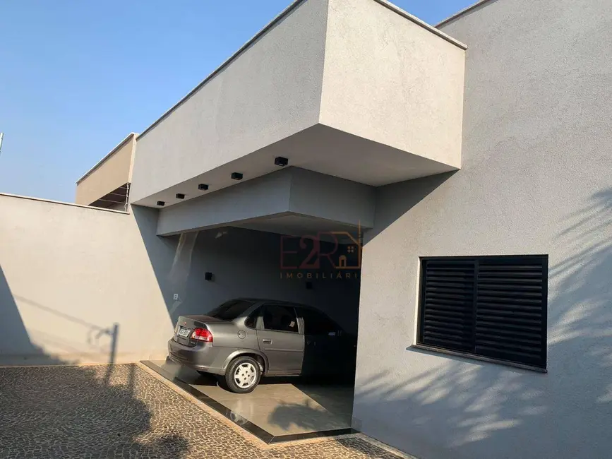 Foto 2 de Casa com 3 quartos à venda, 250m2 em Parque Solar do Agreste B, Rio Verde - GO