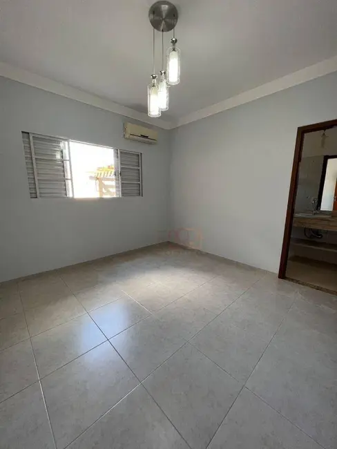 Casa com 3 quartos à venda, 382m2 em Parque dos Buritis, Rio Verde - GO - imagem 9 Foto 9 de Casa com 3 quartos à venda, 382m2 em Parque dos Buritis, Rio Verde - GO