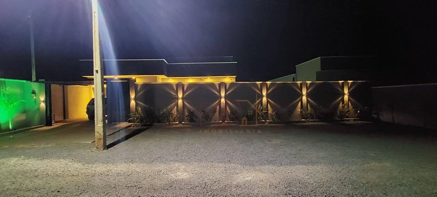 Foto 2 de Chácara com 3 quartos à venda, 600m2 em Rio Verde - GO