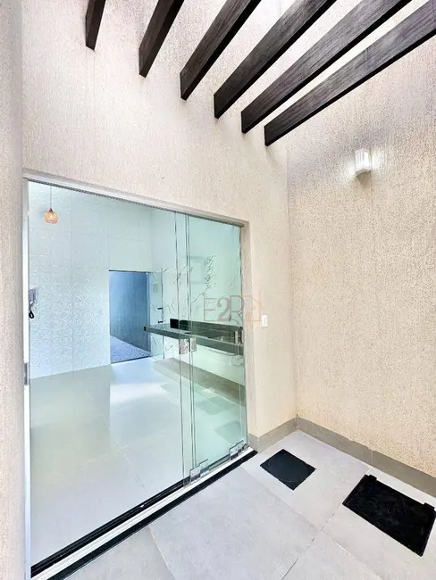 Casa com 3 quartos à venda, 180m2 em Residencial Interlagos, Rio Verde - GO - imagem 5 Foto 5 de Casa com 3 quartos à venda, 180m2 em Residencial Interlagos, Rio Verde - GO