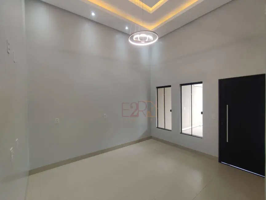 Casa com 3 quartos à venda, 150m2 em Residencial Solar dos Ataídes 1ª Etapa, Rio Verde - GO - imagem 3 Foto 3 de Casa com 3 quartos à venda, 150m2 em Residencial Solar dos Ataídes 1ª Etapa, Rio Verde - GO