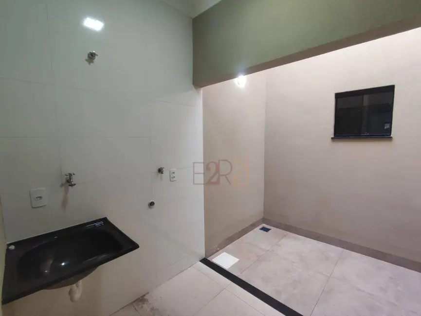 Casa com 3 quartos à venda, 150m2 em Residencial Solar dos Ataídes 1ª Etapa, Rio Verde - GO - imagem 8 Foto 8 de Casa com 3 quartos à venda, 150m2 em Residencial Solar dos Ataídes 1ª Etapa, Rio Verde - GO