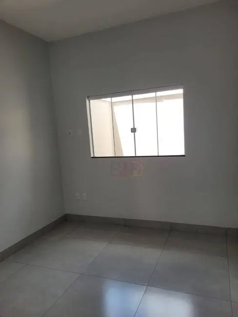 Casa com 2 quartos à venda, 130m2 em Jardim Mondale, Rio Verde - GO - imagem 8 Foto 8 de Casa com 2 quartos à venda, 130m2 em Jardim Mondale, Rio Verde - GO