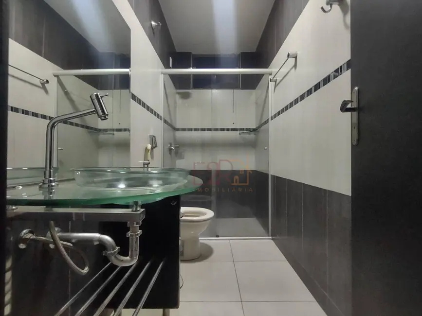 Casa com 3 quartos à venda, 288m2 em Vila Rocha, Rio Verde - GO - imagem 8 Foto 8 de Casa com 3 quartos à venda, 288m2 em Vila Rocha, Rio Verde - GO