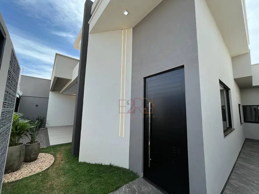 Foto 2 de Casa com 3 quartos à venda, 217m2 em Residencial Solar dos Ataídes 2ª Etapa, Rio Verde - GO
