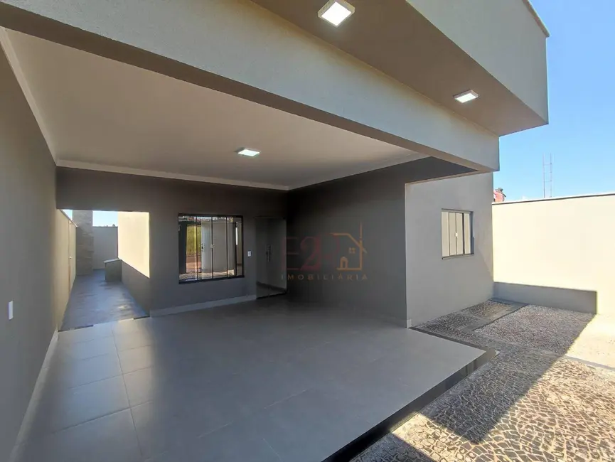 Foto 1 de Casa com 3 quartos à venda, 180m2 em Rio Verde - GO