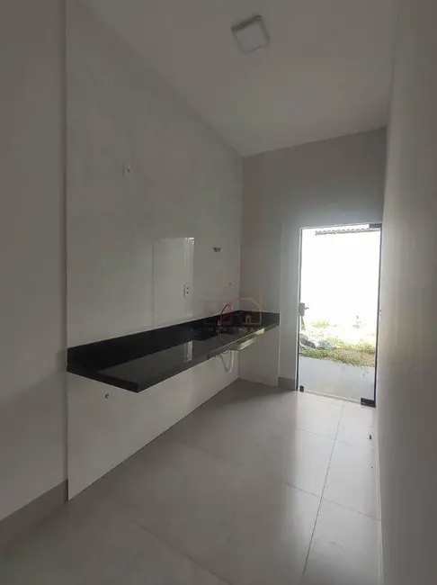 Casa com 3 quartos à venda, 150m2 em Residencial Veneza, Rio Verde - GO - imagem 5 Foto 5 de Casa com 3 quartos à venda, 150m2 em Residencial Veneza, Rio Verde - GO