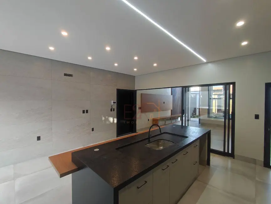 Casa com 3 quartos à venda, 300m2 em Residencial Solar dos Ataídes 1ª Etapa, Rio Verde - GO - imagem 9 Foto 9 de Casa com 3 quartos à venda, 300m2 em Residencial Solar dos Ataídes 1ª Etapa, Rio Verde - GO