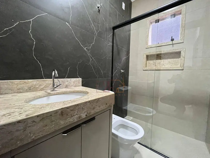 Casa com 3 quartos à venda, 300m2 em Residencial Solar dos Ataídes 2ª Etapa, Rio Verde - GO - imagem 8 Foto 8 de Casa com 3 quartos à venda, 300m2 em Residencial Solar dos Ataídes 2ª Etapa, Rio Verde - GO