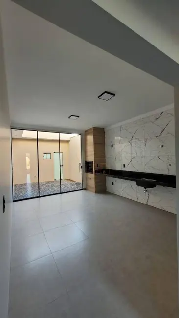 Casa com 3 quartos à venda, 180m2 em Rio Verde - GO - imagem 7 Foto 7 de Casa com 3 quartos à venda, 180m2 em Rio Verde - GO