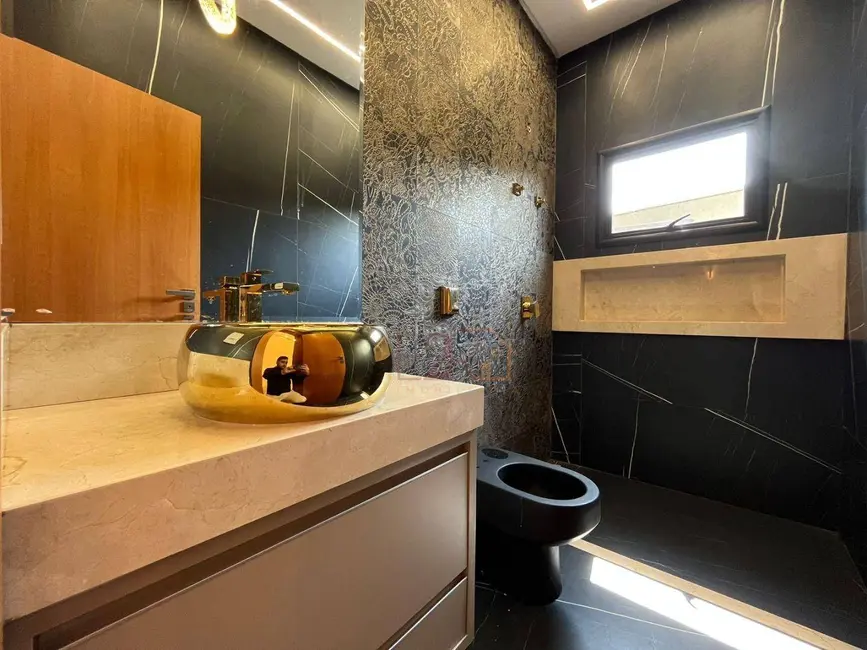 Casa de Condomínio com 3 quartos à venda, 410m2 em Rio Verde - GO - imagem 5 Foto 5 de Casa de Condomínio com 3 quartos à venda, 410m2 em Rio Verde - GO