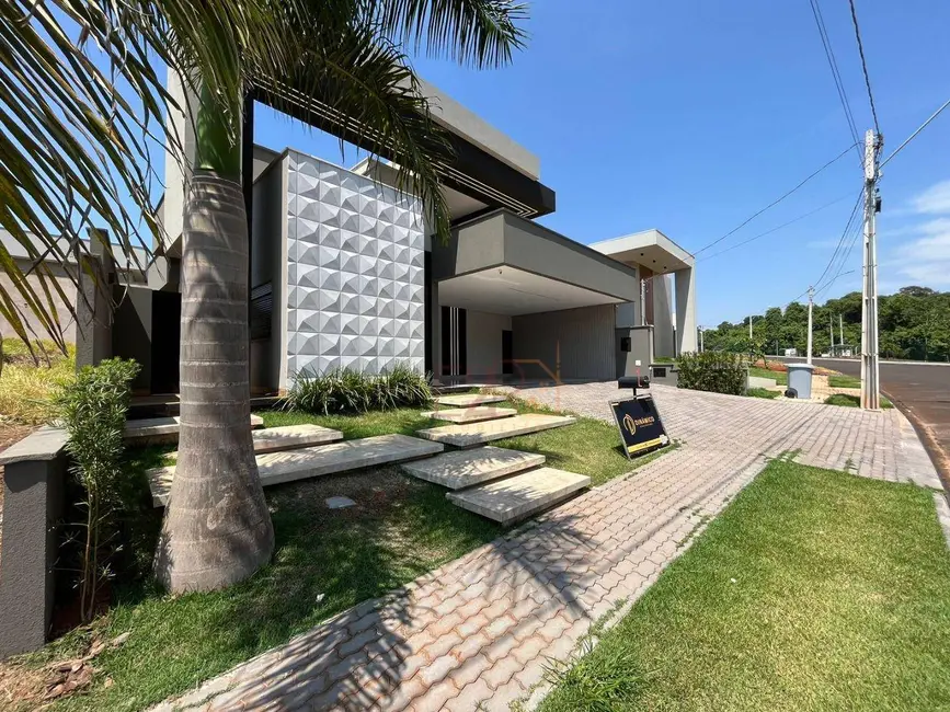 Casa de Condomínio com 3 quartos à venda, 410m2 em Rio Verde - GO - imagem 3 Foto 3 de Casa de Condomínio com 3 quartos à venda, 410m2 em Rio Verde - GO