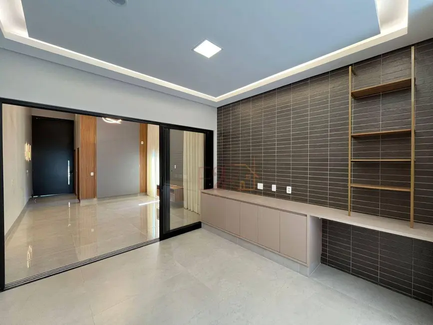 Casa de Condomínio com 3 quartos à venda, 410m2 em Rio Verde - GO - imagem 9 Foto 9 de Casa de Condomínio com 3 quartos à venda, 410m2 em Rio Verde - GO