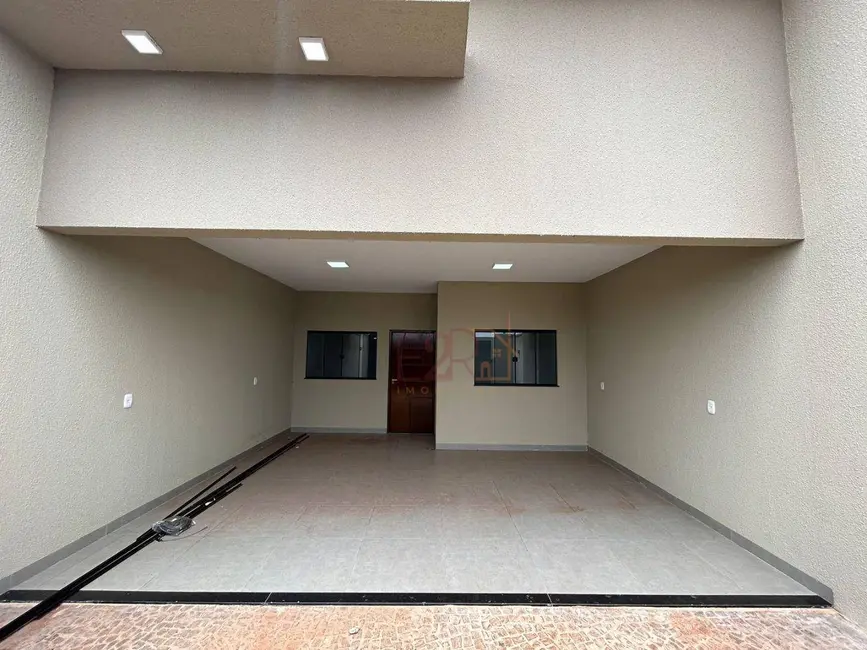Casa com 3 quartos à venda, 180m2 em Residencial Campos Elíseos, Rio Verde - GO - imagem 1 Foto 1 de Casa com 3 quartos à venda, 180m2 em Residencial Campos Elíseos, Rio Verde - GO