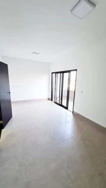 Sobrado com 3 quartos à venda, 173m2 em Residencial Interlagos, Rio Verde - GO - imagem 9 Foto 9 de Sobrado com 3 quartos à venda, 173m2 em Residencial Interlagos, Rio Verde - GO