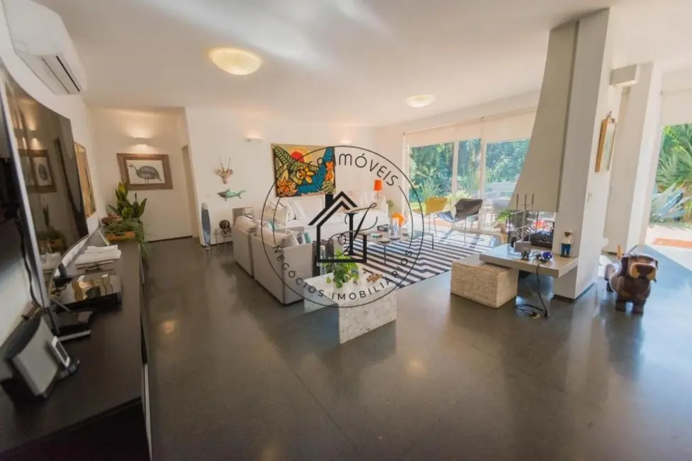 Foto 4 de Casa com 3 quartos à venda, 2541m2 em Granja Viana, Cotia - SP