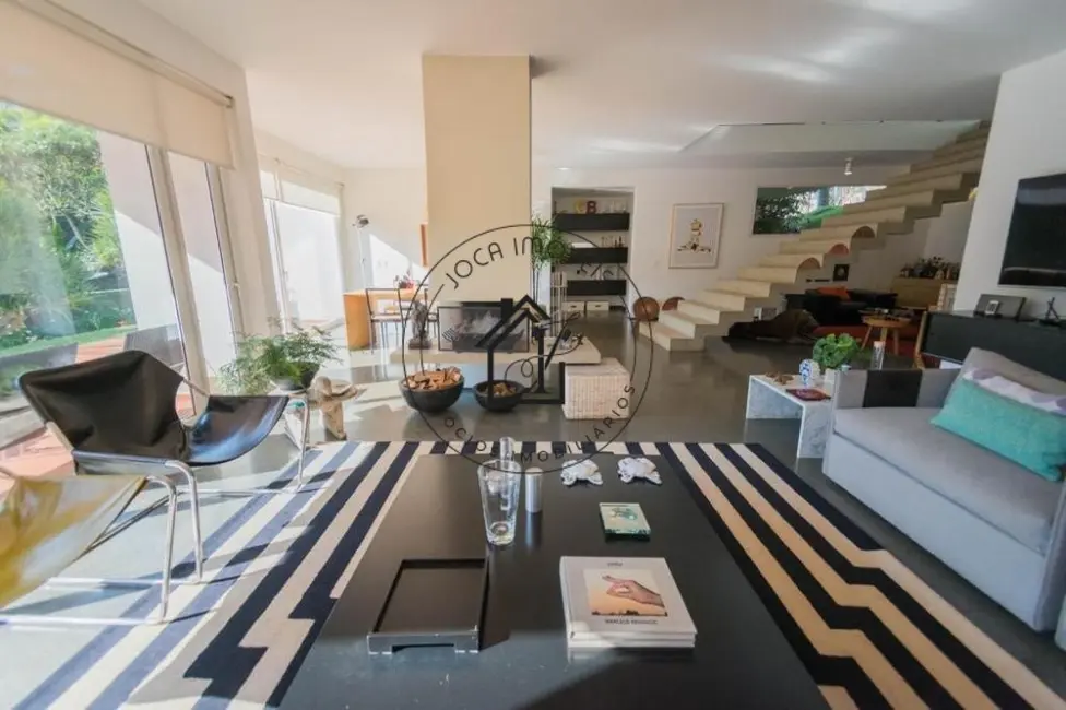 Foto 3 de Casa com 3 quartos à venda, 2541m2 em Granja Viana, Cotia - SP