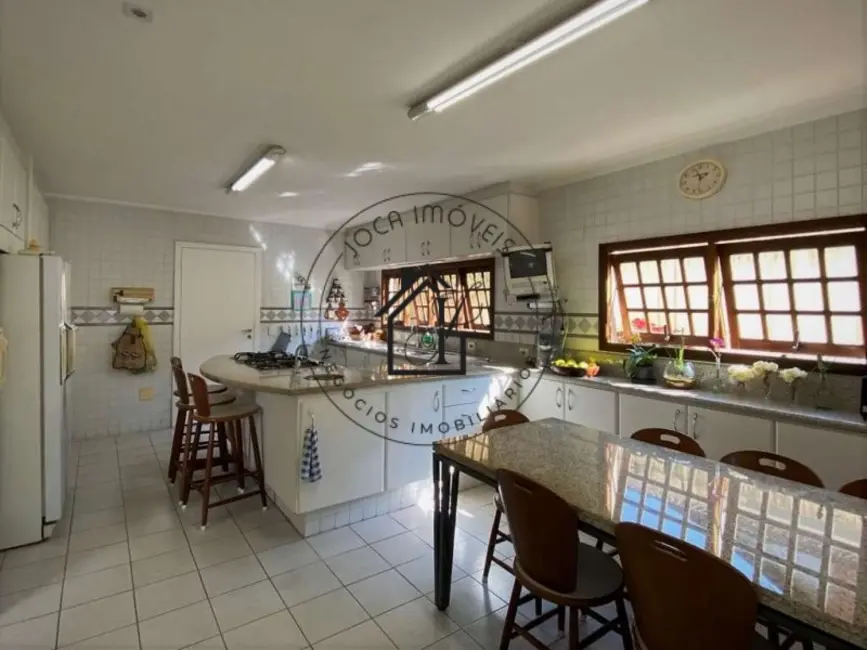 Casa de Condomínio com 4 quartos à venda, 493m2 em São Paulo II, Cotia - SP - imagem 5 Foto 5 de Casa de Condomínio com 4 quartos à venda, 493m2 em São Paulo II, Cotia - SP