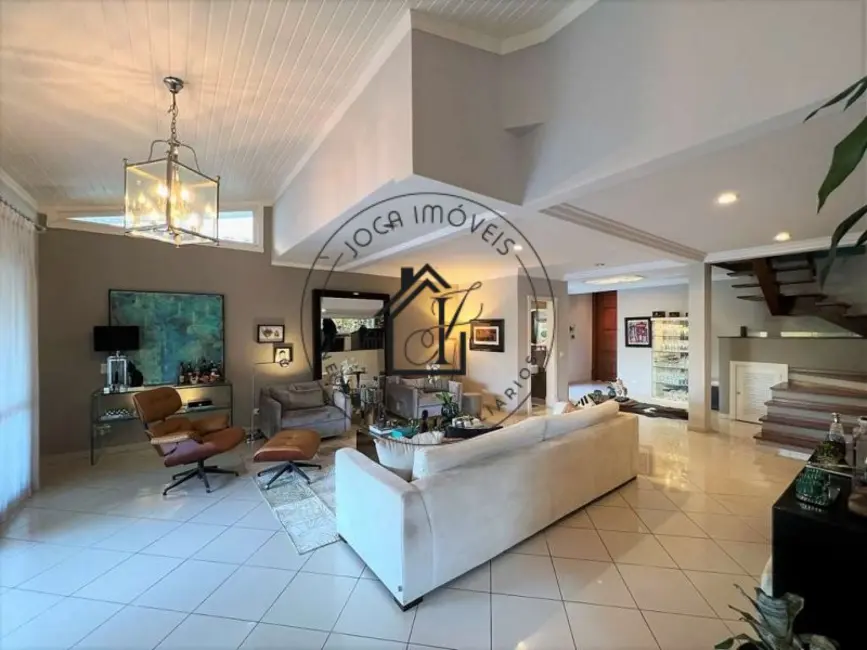 Casa com 4 quartos à venda, 828m2 em Vila Santo Antônio, Cotia - SP - imagem 7 Foto 7 de Casa com 4 quartos à venda, 828m2 em Vila Santo Antônio, Cotia - SP