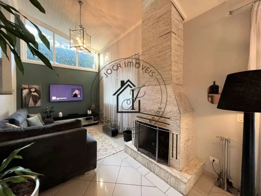 Casa com 4 quartos à venda, 828m2 em Vila Santo Antônio, Cotia - SP - imagem 9 Foto 9 de Casa com 4 quartos à venda, 828m2 em Vila Santo Antônio, Cotia - SP