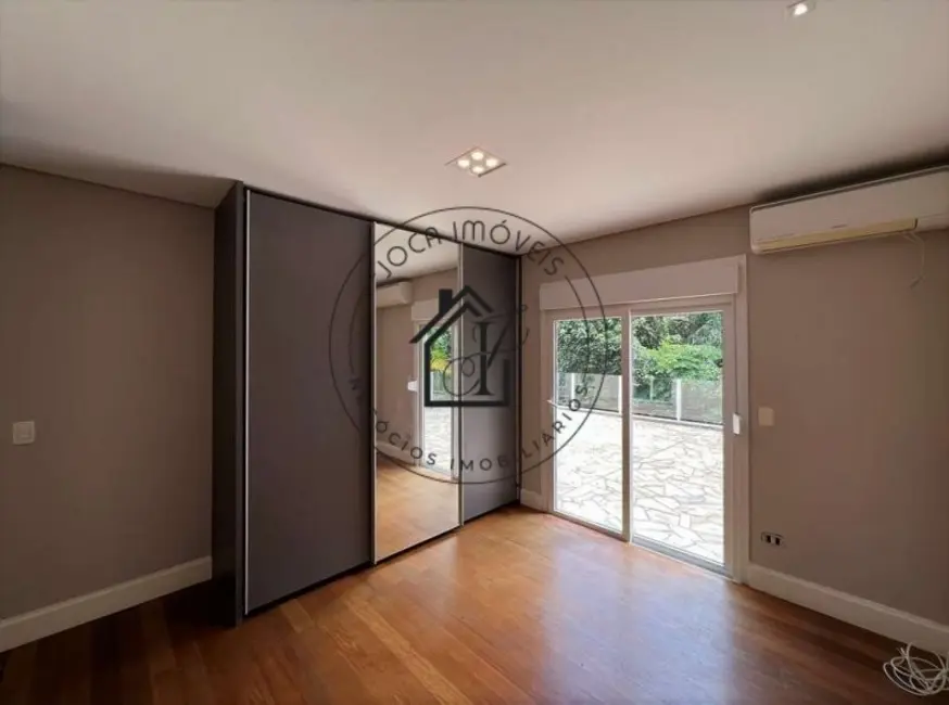 Foto 9 de Casa de Condomínio com 4 quartos à venda em Pousada dos Bandeirantes, Carapicuiba - SP