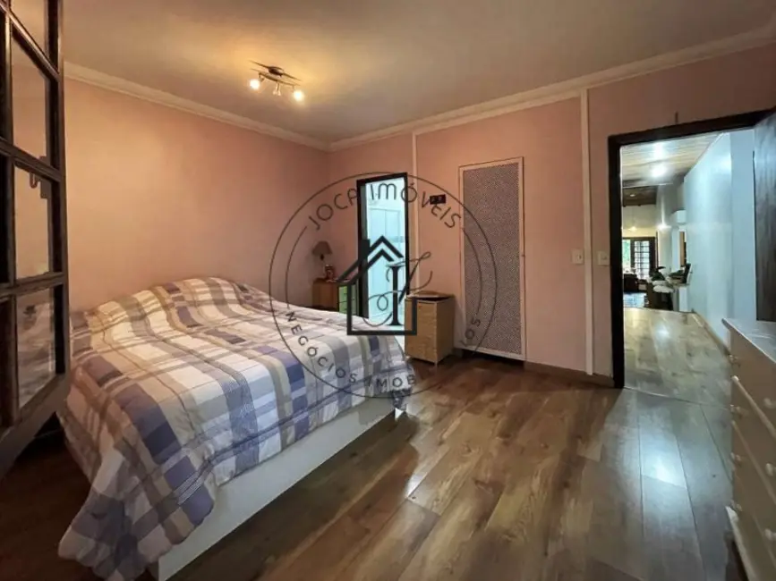 Casa de Condomínio com 4 quartos à venda, 592m2 em Chácara dos Junqueiras, Carapicuiba - SP - imagem 8 Foto 8 de Casa de Condomínio com 4 quartos à venda, 592m2 em Chácara dos Junqueiras, Carapicuiba - SP