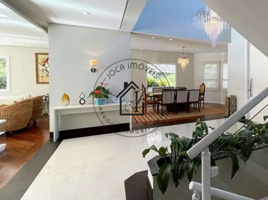 Foto 9 de Casa com 5 quartos à venda, 1944m2 em Vila Santo Antônio, Cotia - SP