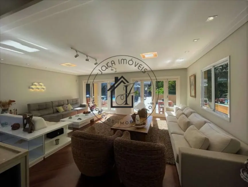 Foto 7 de Casa com 5 quartos à venda, 1944m2 em Vila Santo Antônio, Cotia - SP