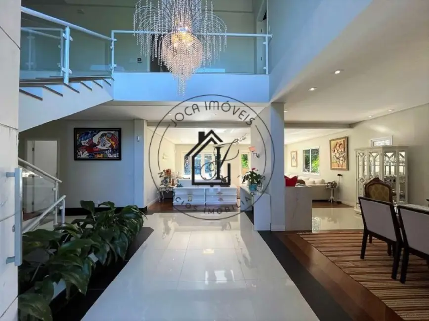 Foto 5 de Casa com 5 quartos à venda, 1944m2 em Vila Santo Antônio, Cotia - SP