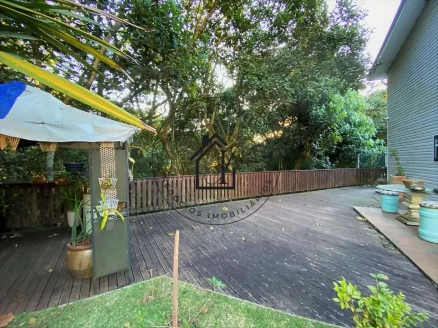 Sobrado com 3 quartos à venda, 340m2 em Cotia - SP - imagem 3 Foto 3 de Sobrado com 3 quartos à venda, 340m2 em Cotia - SP