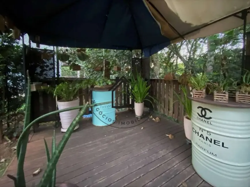 Sobrado com 3 quartos à venda, 340m2 em Cotia - SP - imagem 9 Foto 9 de Sobrado com 3 quartos à venda, 340m2 em Cotia - SP