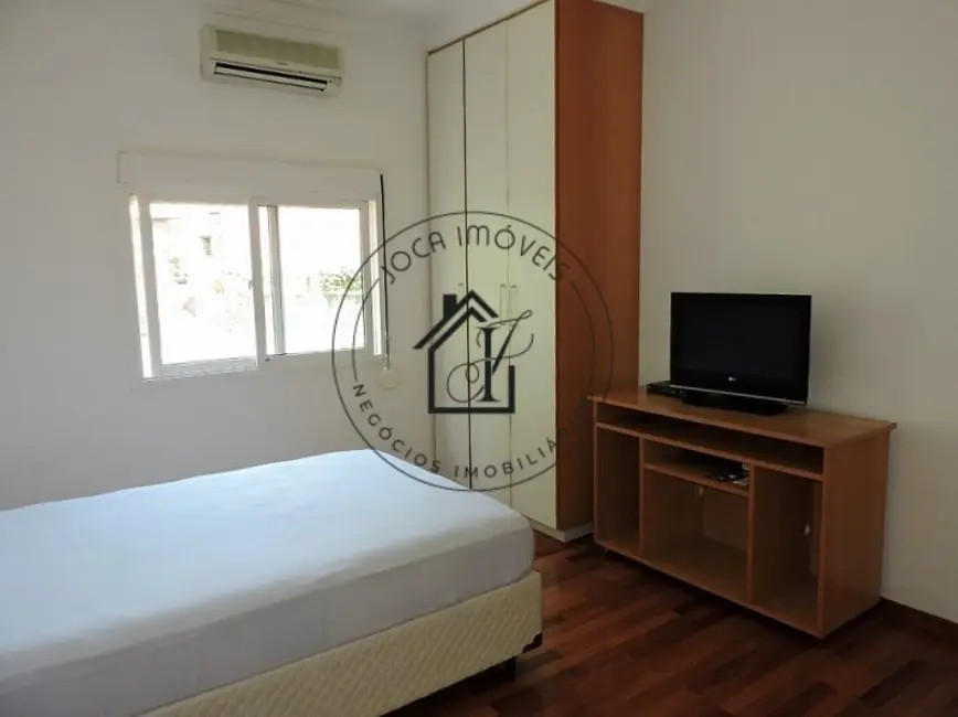 Casa de Condomínio com 4 quartos à venda, 1148m2 em Granja Viana, Carapicuiba - SP - imagem 5 Foto 5 de Casa de Condomínio com 4 quartos à venda, 1148m2 em Granja Viana, Carapicuiba - SP